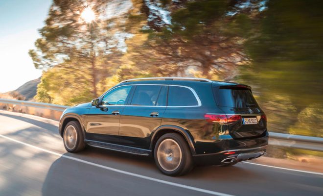 2021-mercedes-benz-gls-class-suv-rear-view-driving-carbuzz-574215