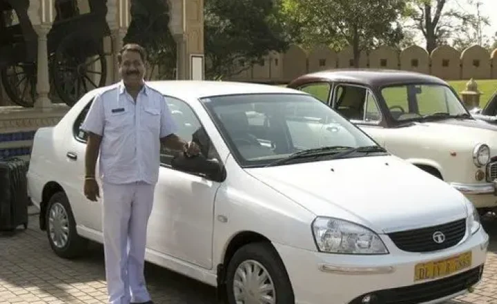 auto-and-taxi-driver-uniforms-402